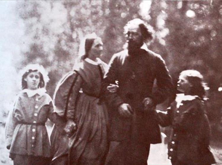 Tennyson family life